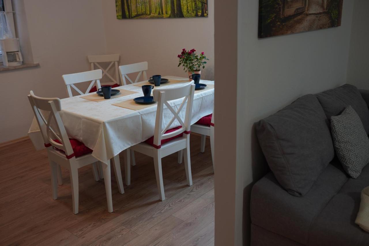 Pension - Gaestehaus Zum Pfaelzerwald Hinterweidenthal Екстериор снимка