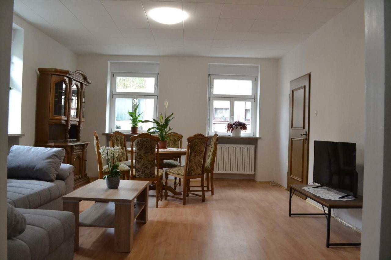 Pension - Gaestehaus Zum Pfaelzerwald Hinterweidenthal Екстериор снимка