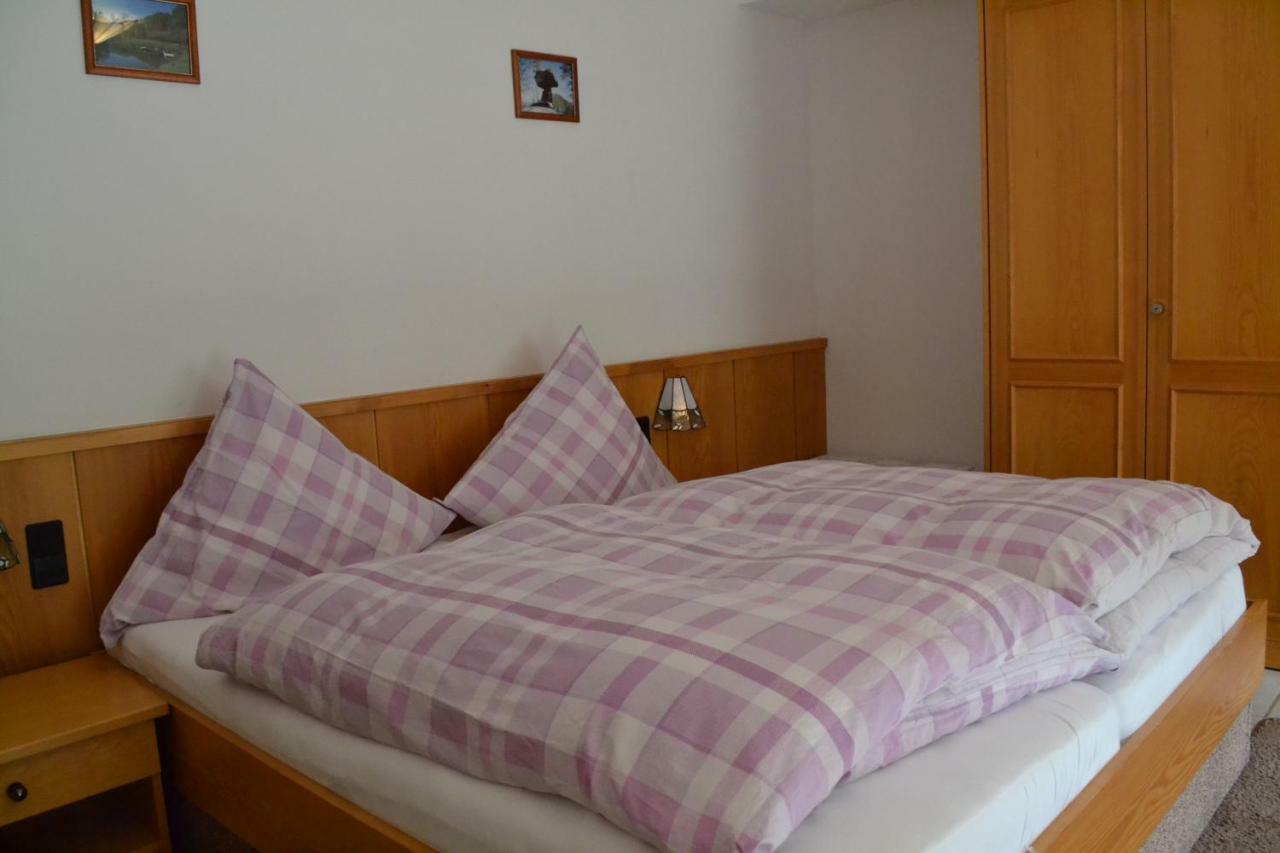 Pension - Gaestehaus Zum Pfaelzerwald Hinterweidenthal Екстериор снимка